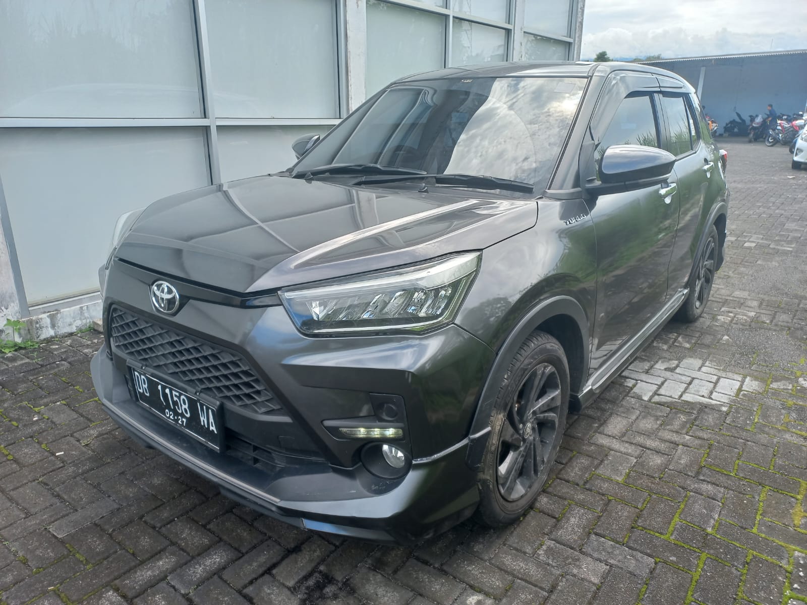 Raize 1.0 Turbo GR Sport Cvt 2021